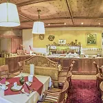 Hotel Glockenspiel 3*