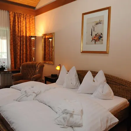 Hotel Glockenspiel 3*
